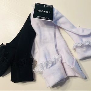 Frilly socks
